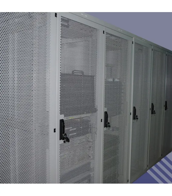 46U 800x800 усиленный серверный шкаф